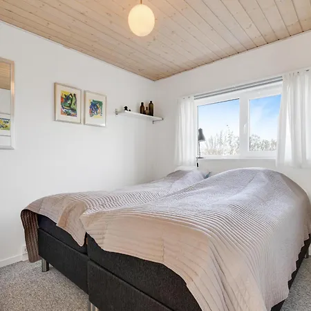 Dom wakacyjny Laksen 64 - By The Town, Beach, And Golf Course Løkken