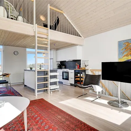 Dom wakacyjny Laksen 64 - By The Town, Beach, And Golf Course Løkken