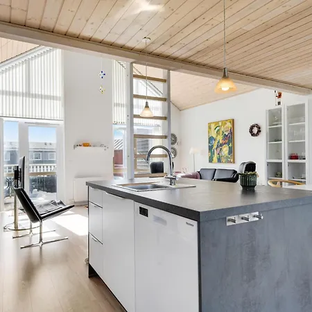 Laksen 64 - By The Town, Beach, And Golf Course Dom wakacyjny Løkken