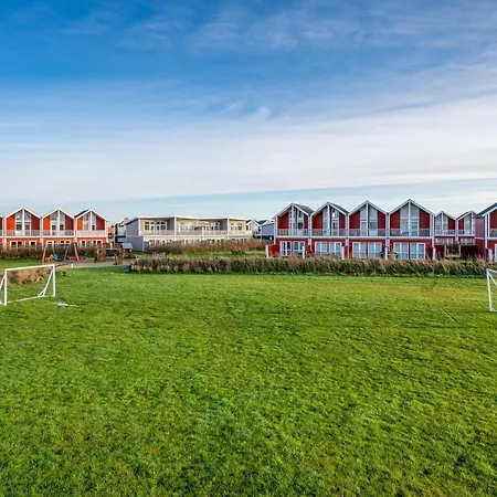 Vakantiehuis Laksen 64 - By The Town, Beach, And Golf Course *