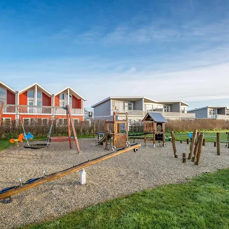 Vakantiehuis Laksen 64 - By The Town, Beach, And Golf Course Løkken